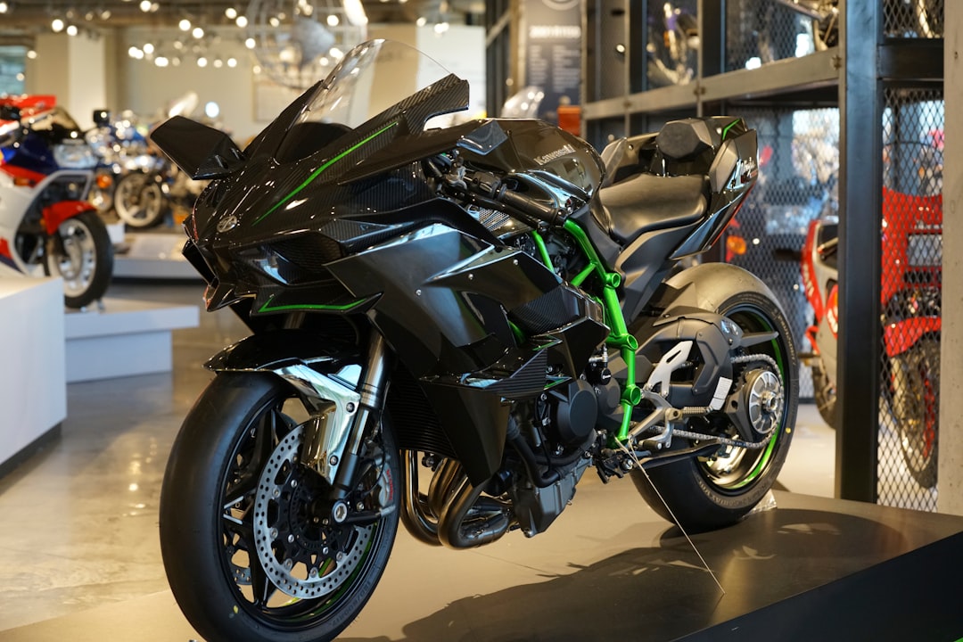 Bridage Z750 A2 : guide légal, homologations et pertes réelles